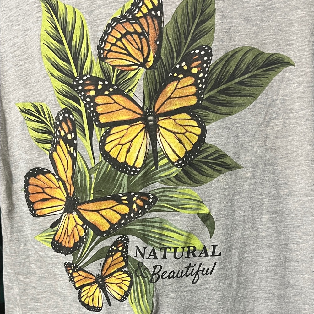 Wound Up Gray Tee with Butterfly Design (Mariposa) - Picture 2 of 4